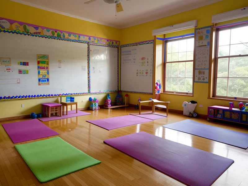 Celular mostrando un módulo de curso de yoga infantil sobre una colchoneta, parte de una formación docente en bienestar escolar